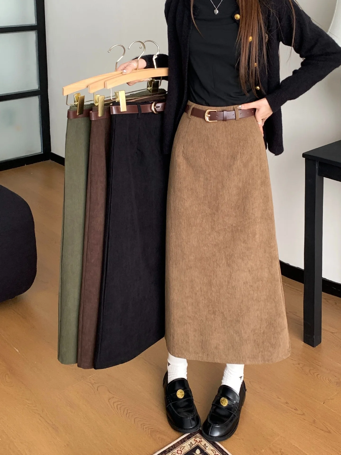 High Waist Slimming Retro Corduroy Midi Skirt Hip Concealing Straight Leg A- Line Wrap Around Skirt for Women Solid Color