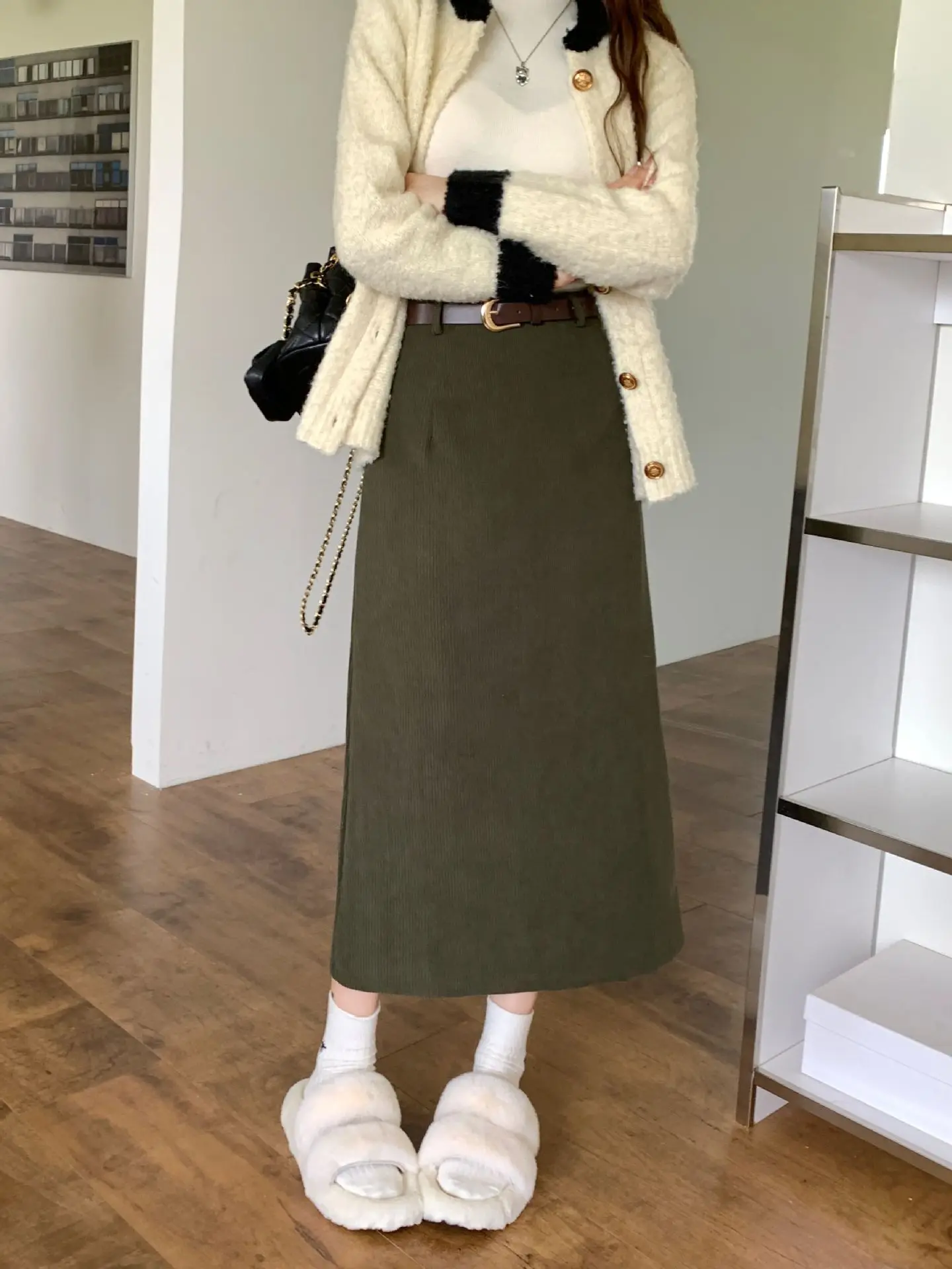 High Waist Slimming Retro Corduroy Midi Skirt Hip Concealing Straight Leg A- Line Wrap Around Skirt for Women Solid Color