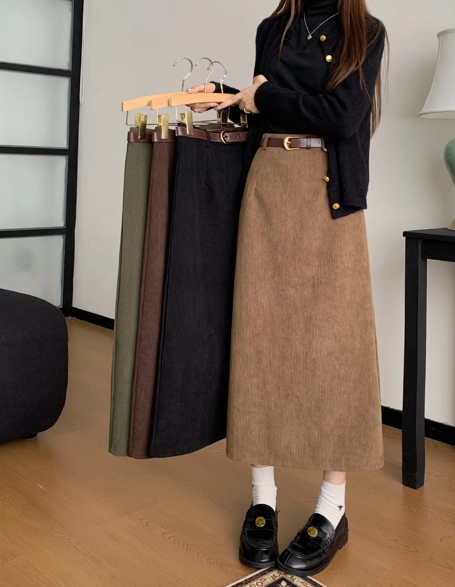 High Waist Slimming Retro Corduroy Midi Skirt Hip Concealing Straight Leg A- Line Wrap Around Skirt for Women Solid Color