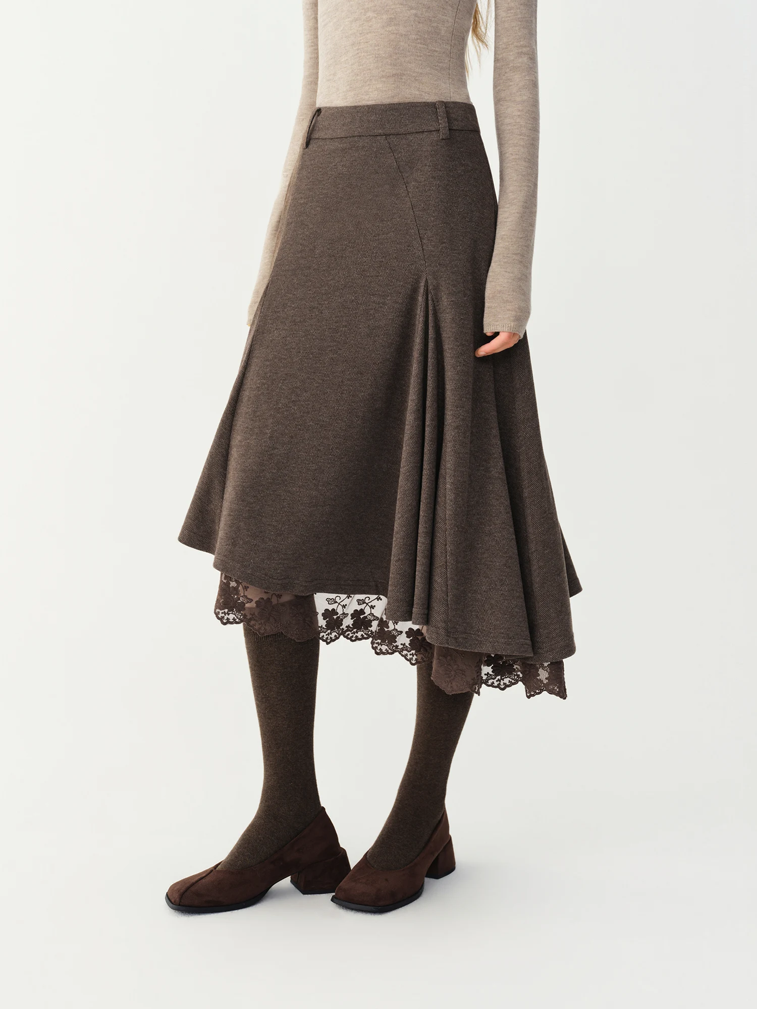 FSLE 2026 Winter Women's Vintage-Inspired Elegant Lace Panel Asymmetric Hem Midi Skirt - Chic Flattering for Everyday Wear