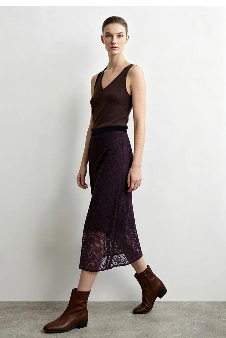 Amii 2026 Autumn New Skirt for Women Fashion Velvet Splice Paisley Lace Midi Skirt Split Straight Casual Woman Clothing 12643057