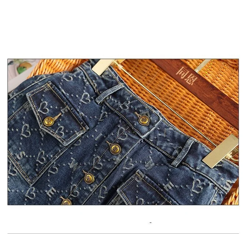 Spring Love Jacquard Denim Skirt Women Autumn 2025 New Casual Slim Split Buttock Skirt With pockets Female Long Denim Skirts