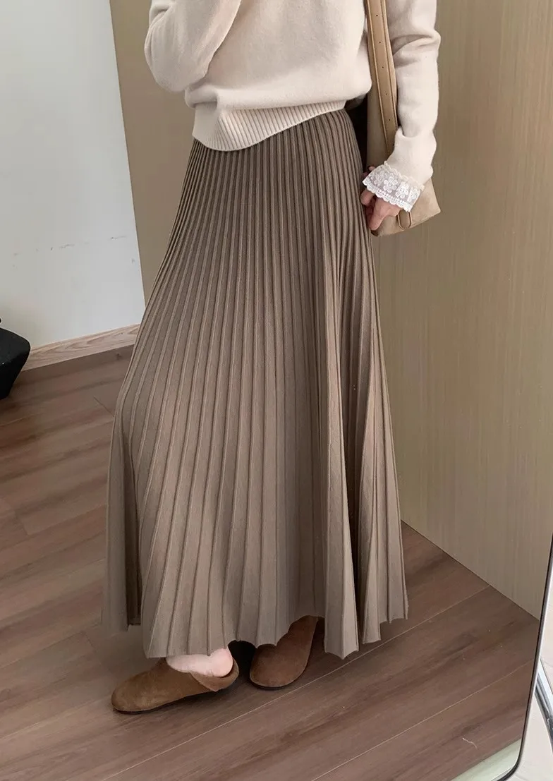 2026 Khaki Cashmere Knitted Midi Skirt for Women, Loose Fit, Draped, Slimming A-Line Pleated Skirt for Autumn and Winter
