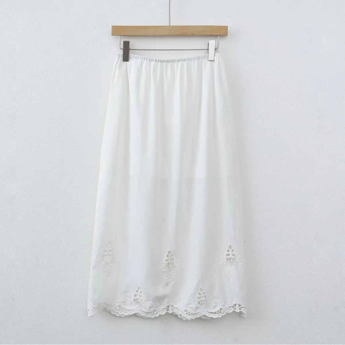 IG Women White Midi Skirt Elastic High Waist Hollow Floral Embroidery Lace Hem A Line Flowy Chiffon Skirt Vintage Boho Casual