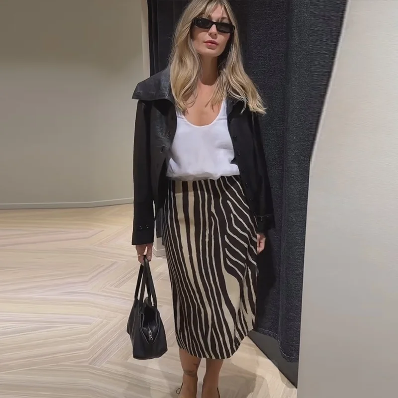 Women's High Waist Zebra Printed Skirt Midi Straight Slim Skirt Hip Package Panelled All‑match Outfit 2026 Autumn Trendy Skirts