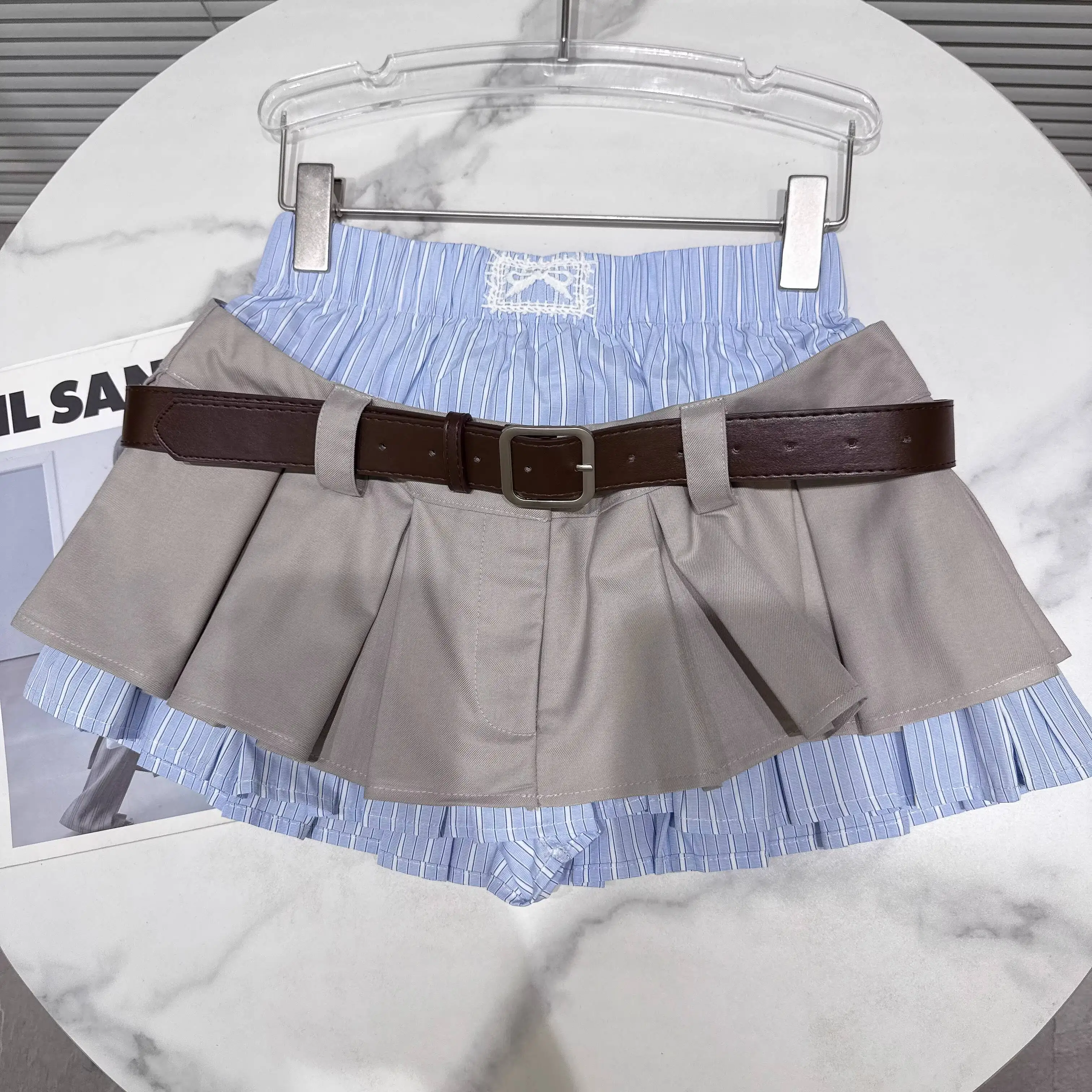 DEAT 2026 Summer Hot Girl Fake 2 Piece Patchwork Striped Design Short Pleated Skirt With Belt A-line Short Skirts 11A09768