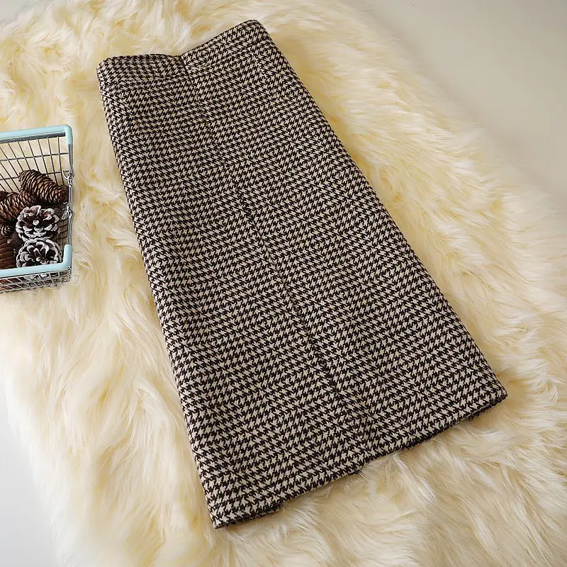 2024 Women's Autumn Winter New Irregular Woolen Skirt High Waist Package Hip Skirt Ladies Houndstooth Plaid Long Skirts B437