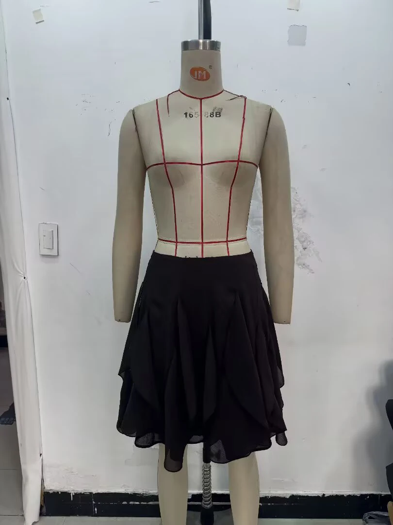 European and American style spring new women's clothing design asymmetrical ruffle edge skirt