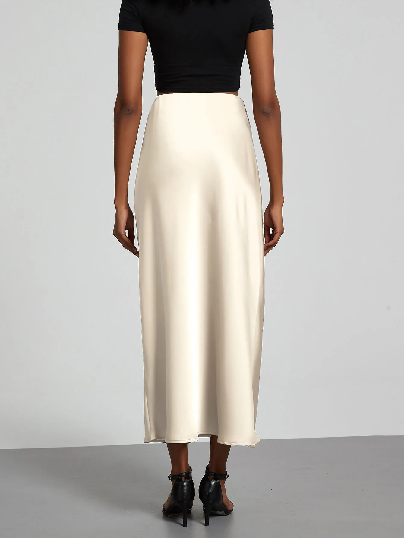 Minimalist Satin Midi Skirt High Waist Bias Cut Flowy Hem Top for Office & Casual Streetwear