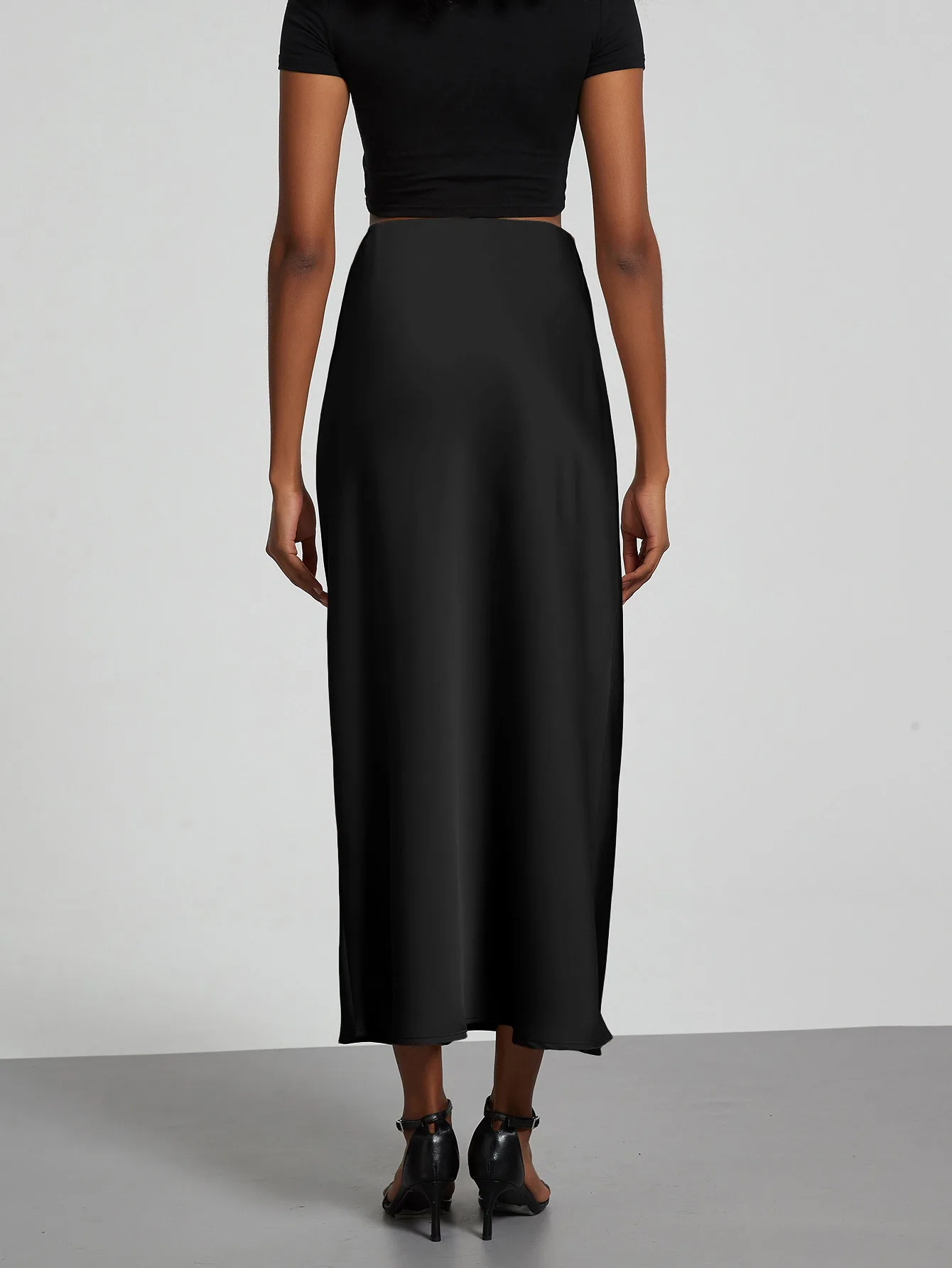 Minimalist Satin Midi Skirt High Waist Bias Cut Flowy Hem Top for Office & Casual Streetwear