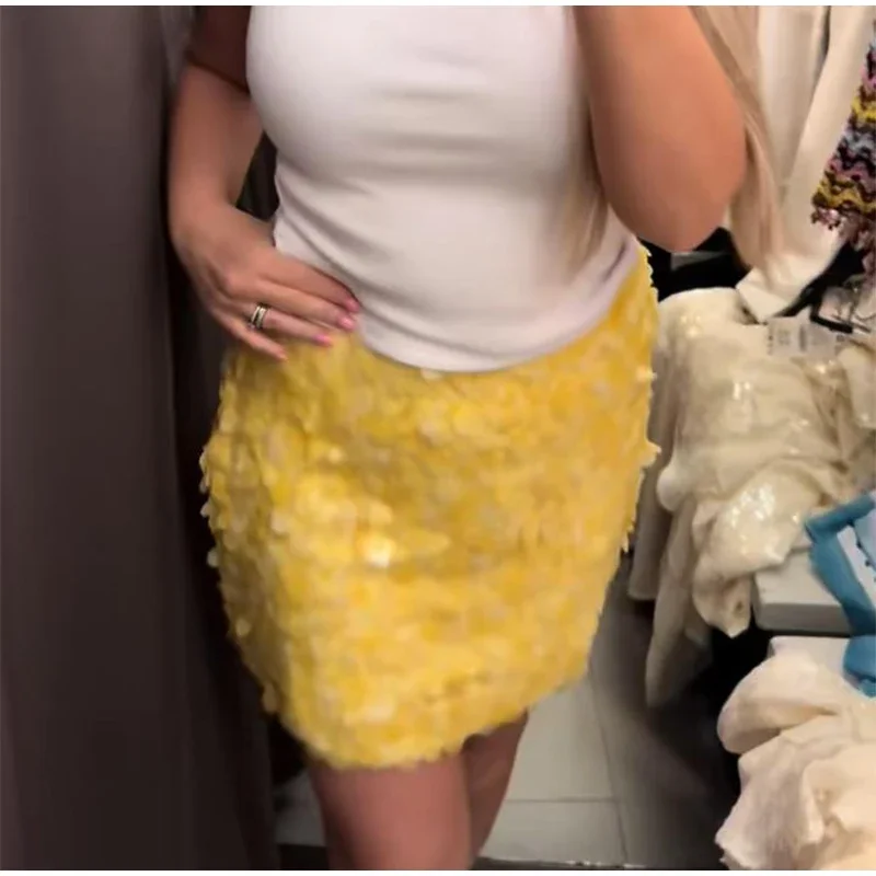 Sexy Sequin Mini Skirts Women Slim High Street Fashion Chic Shiny Skirt Female 2026 Spring Summer New Beach Holiday Skirts Lady