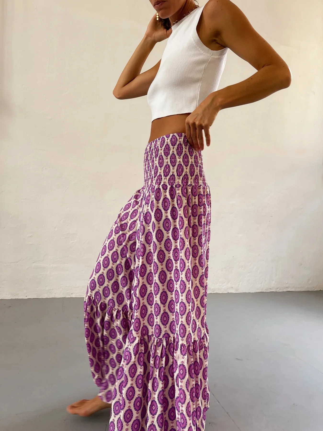 Women's Casual Boho Skirts New Spring Summer Fashion Vintage Loose Elastic Waist Floral Print Ethenic Style Beach Maxi Skirt