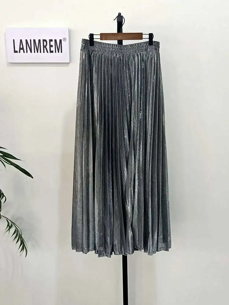 LANMREM 2025 new Spring fashion women clothes high waist A-line pleated sliver vintage elastic long halfbody skirt WH28501XL