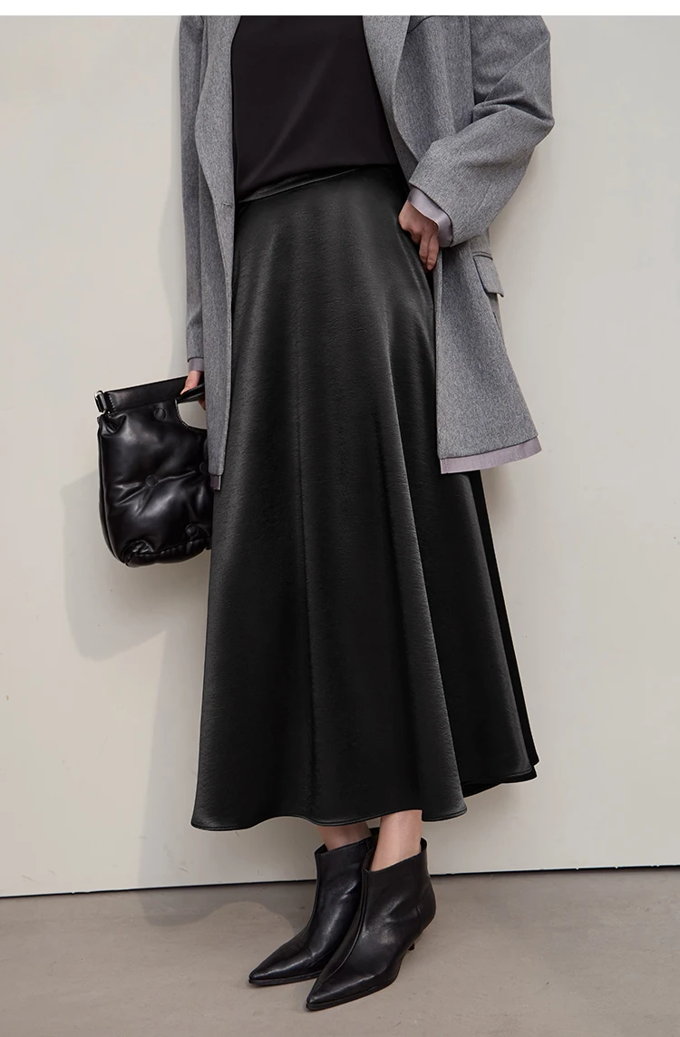 AMII Women's Skirt Loose Long A-skirt Satin Skirts For Women 2025 Autumn New Minimalist Solid Color Clothing Ladies 12513015