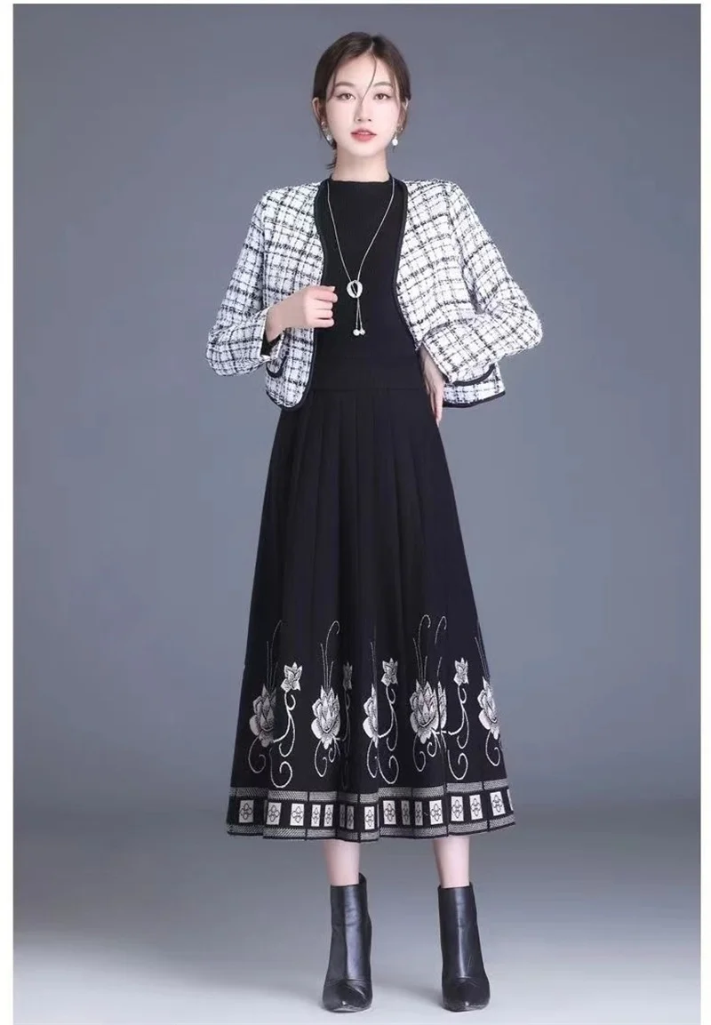 Women's Autumn Winter Ethnic Style A-line Skirt High Waist Elastic Waist Mid Length Knitted Wool Large Swing Skirt Sweater Skirt