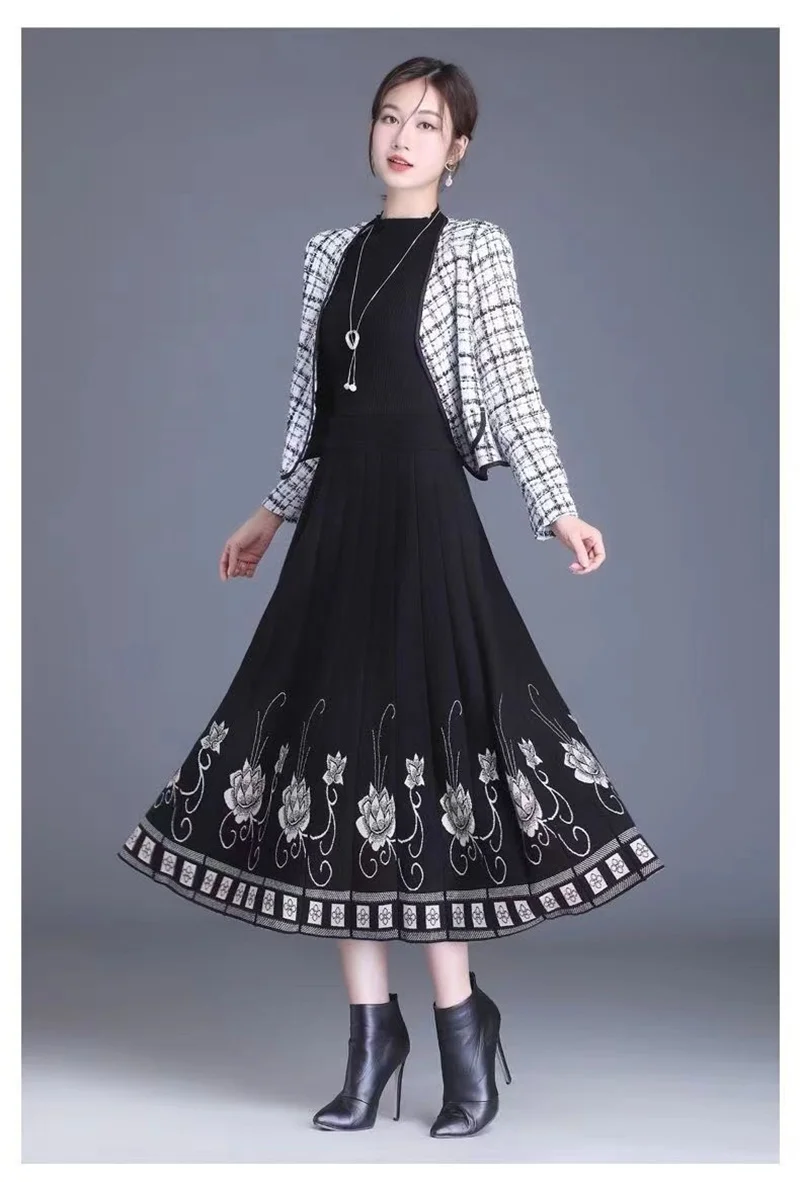 Women's Autumn Winter Ethnic Style A-line Skirt High Waist Elastic Waist Mid Length Knitted Wool Large Swing Skirt Sweater Skirt
