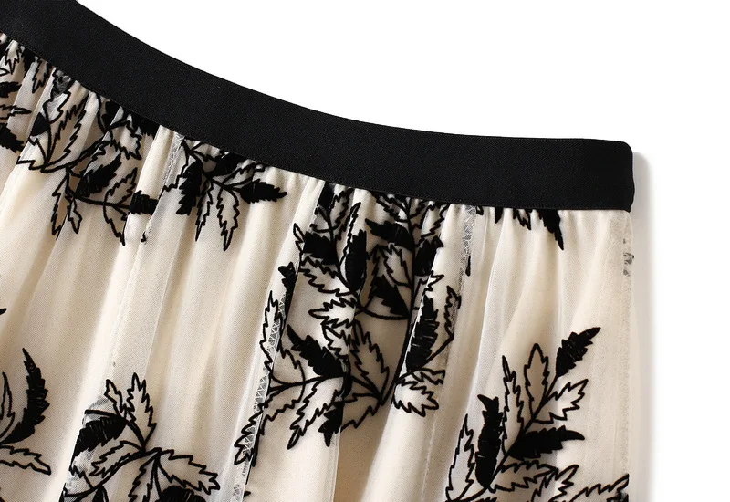 Women's Flocking Printed Chiffon Skirt in Autumn and Winter, Long A-line Large Swing Floral Mesh Skirt Suitable for All Seasons