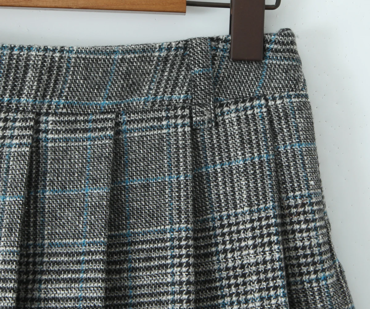 Women Side Zipper Waist Plaid Tweed Mini Pleated Skirt The Spice Girls Ruched Hem A-line Short Skirts with Shorts Lining