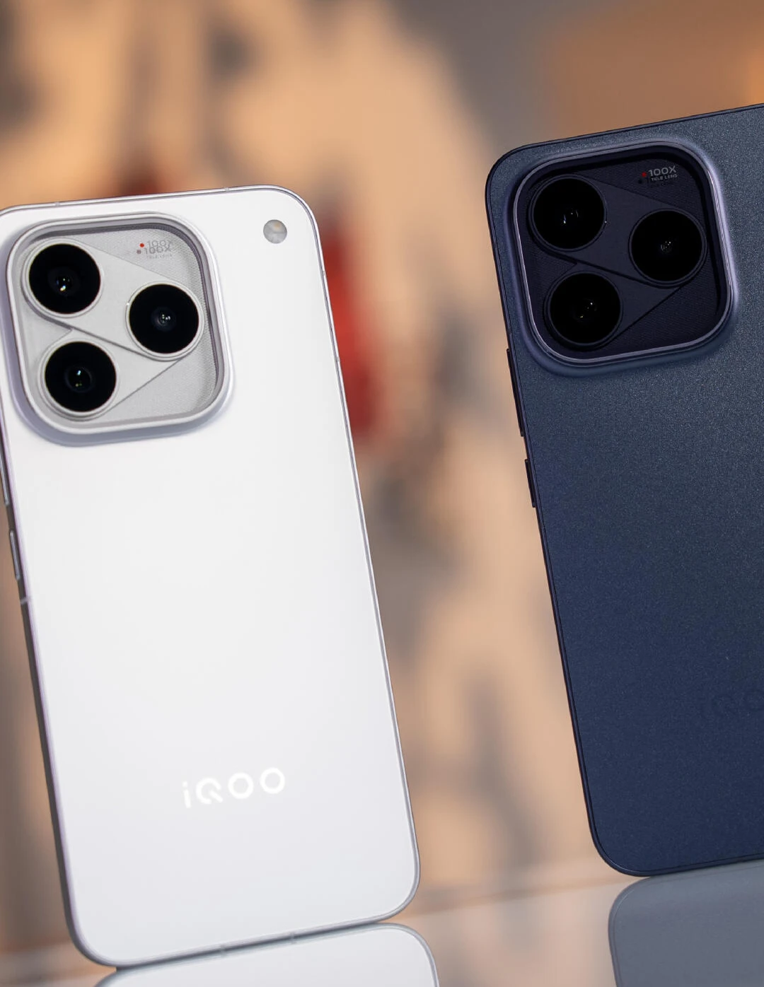 ViVO iQOO 16 Phone 5G Snapdragon 8 Elite Extreme Gen 6 6.85‘ AMOLED 165HZ 50MP 100W Charger 8400mAh OriginOS7 GooglePlay iQOO16