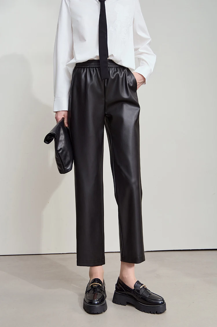 AMII Minimalist Leather Pants 2025 Winter Streetwear Straight Black Pants Pocket Casual Ankle-Length Woman Trousers 12523102