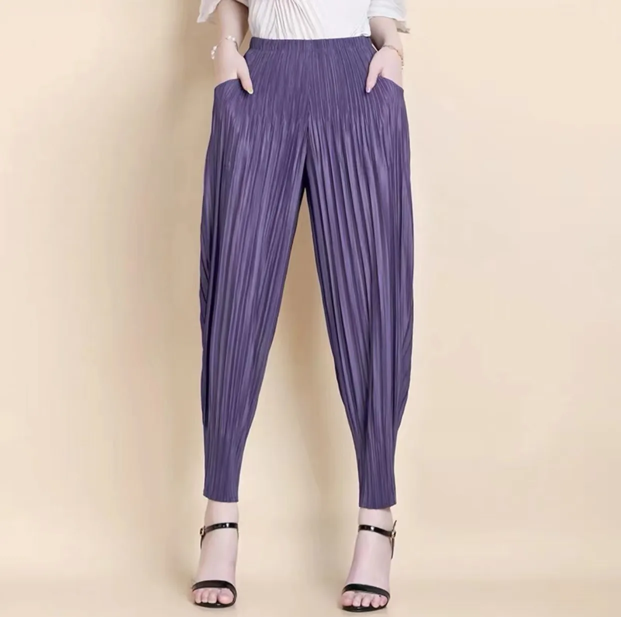 Miyake Fashion Classic Versatile Carrot Pants Loose High Elasticity Folded Small Legged Haren Pants for Women