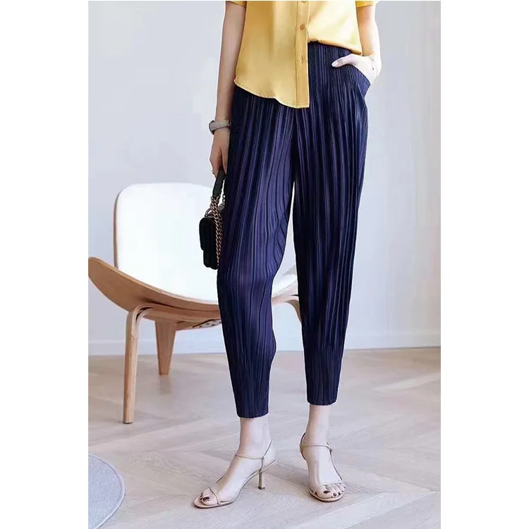 Miyake Fashion Classic Versatile Carrot Pants Loose High Elasticity Folded Small Legged Haren Pants for Women