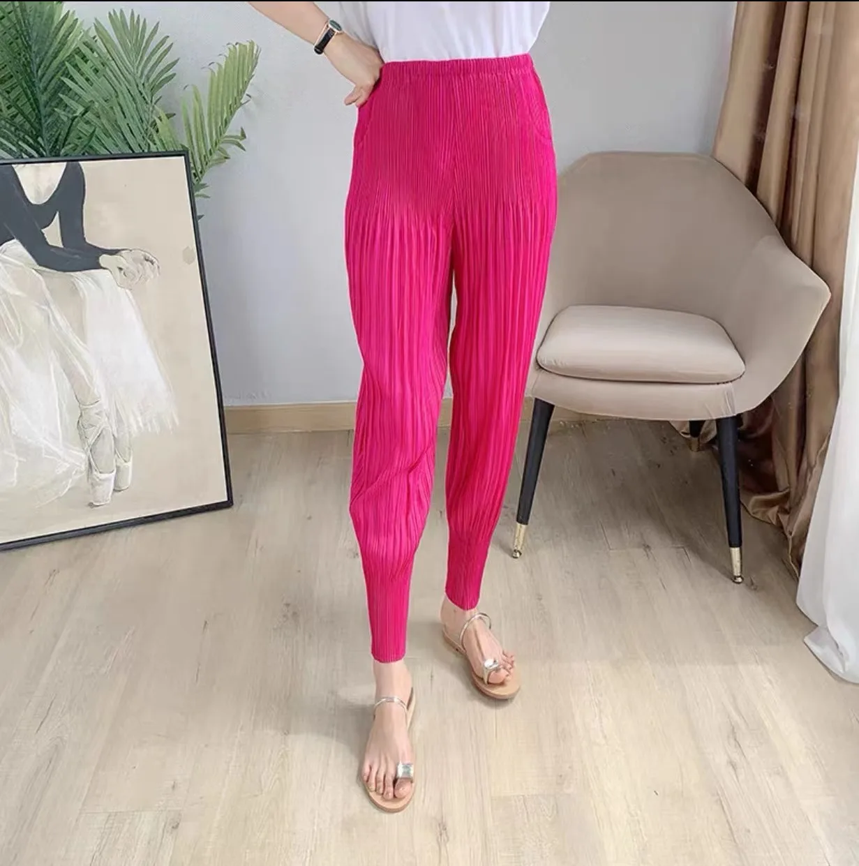 Miyake Fashion Classic Versatile Carrot Pants Loose High Elasticity Folded Small Legged Haren Pants for Women