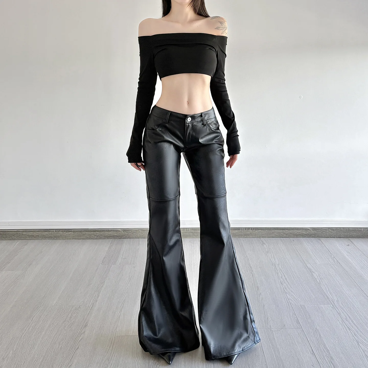 Women Low Waist PU Flared Pants Autumn New High Street Black Splicing American Simple Fashion Slim Leather Trousers