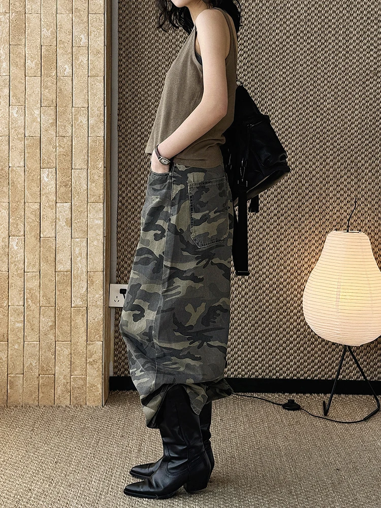 [EAM] High Waist Camouflage Vintage Long Denim Casual Wide Leg Pants New Trousers Women Fashion Tide Spring Autumn 2026 1DJ5946