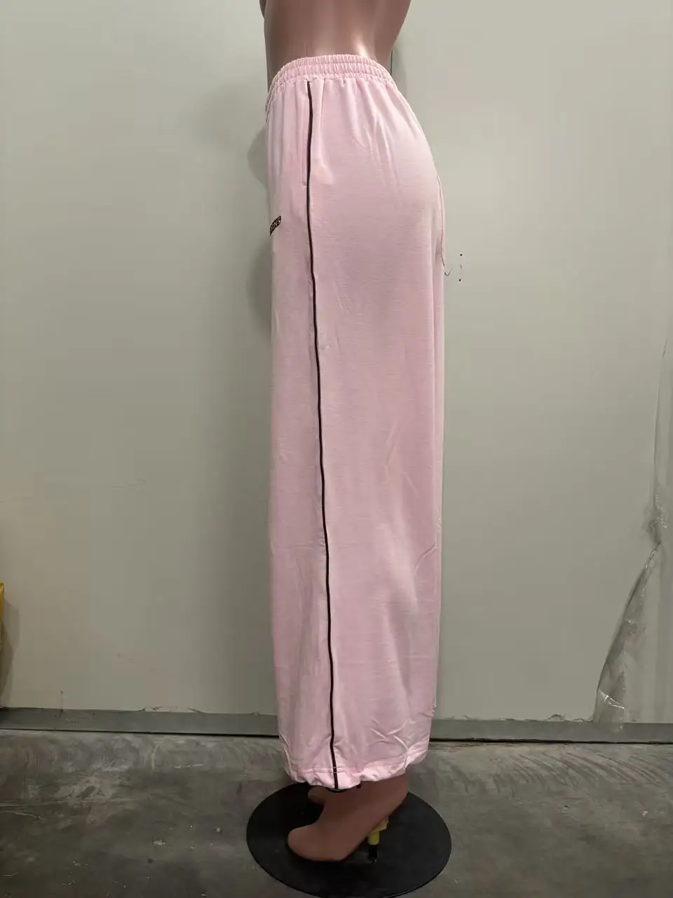 M6067 Striped Wide Leg Sports Pants For Women In Spring And Autumn, Loose And Slimming, Straight Leg Casual Pants With A Sense O