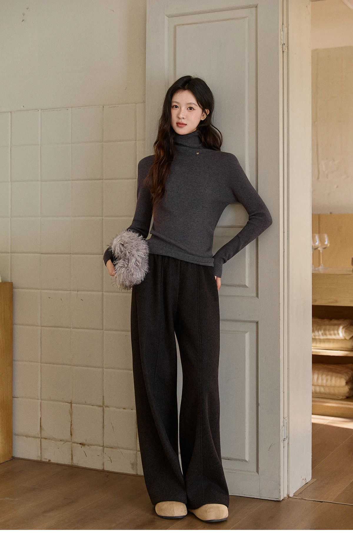 MISHOW High Waist Wide Leg Pants for Women 2025 Winter Casual Loose Thick Fleece Warm Knit Pants Straight Trousers MXE92K1127