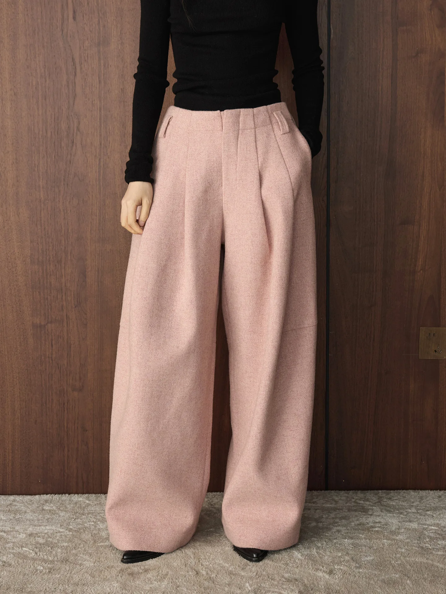 Winter new Korean retro fashionable woolen pleated wool trousers loose and slimming warm pants for women