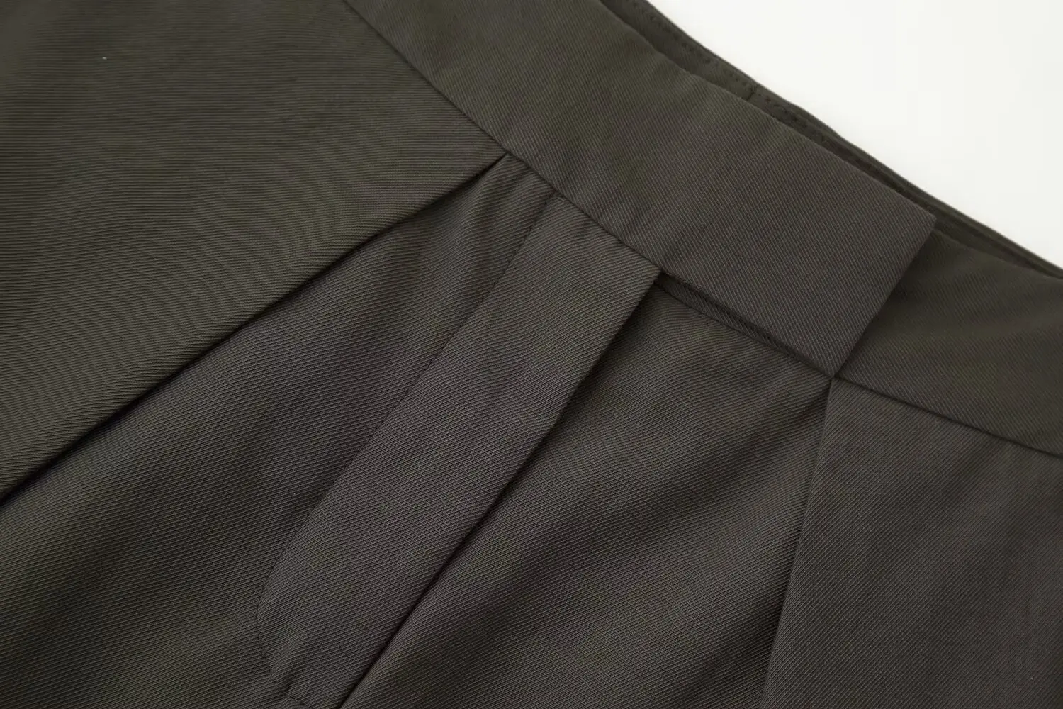 BSAY Pleated Pants for Women Fashion Autumn Winter New Solid Color Chic Female Elastic High Waist Wide Leg Trousers Mujer