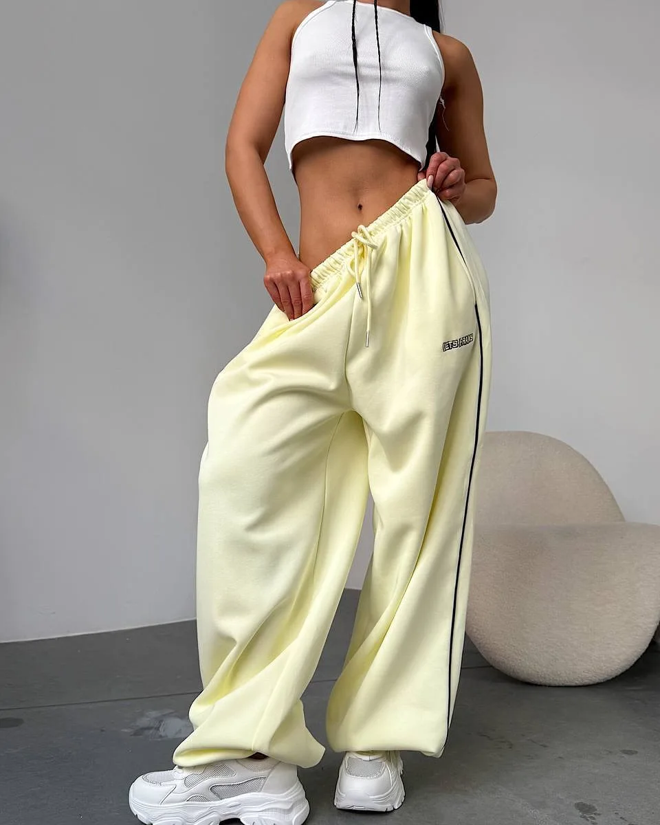 Wide Leg Sports Pants Women Spring Autumn Winter Loose Slimming Vertical Feel Straight Fashionable Harajuku Style Pants Y2K Emo