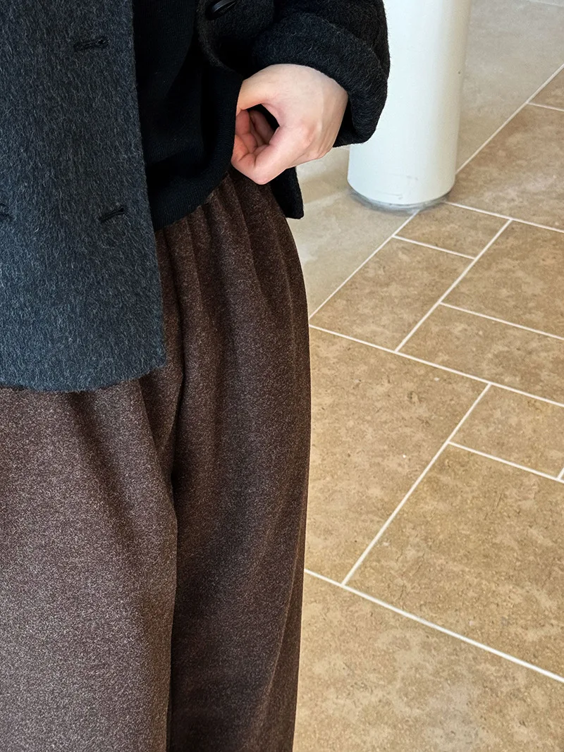 [LANMREM] Vintage Woolen Pants For Women Straight Wide Leg Trousers Office Lady Warm Loose Clothing 2025 Winter New 26C867
