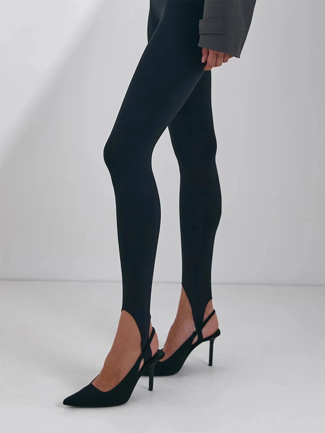 Seamless Black Leggings with Straps Yoga Summer Slightly Fashion Sexy High Waist Slim Tights Hip Lift
