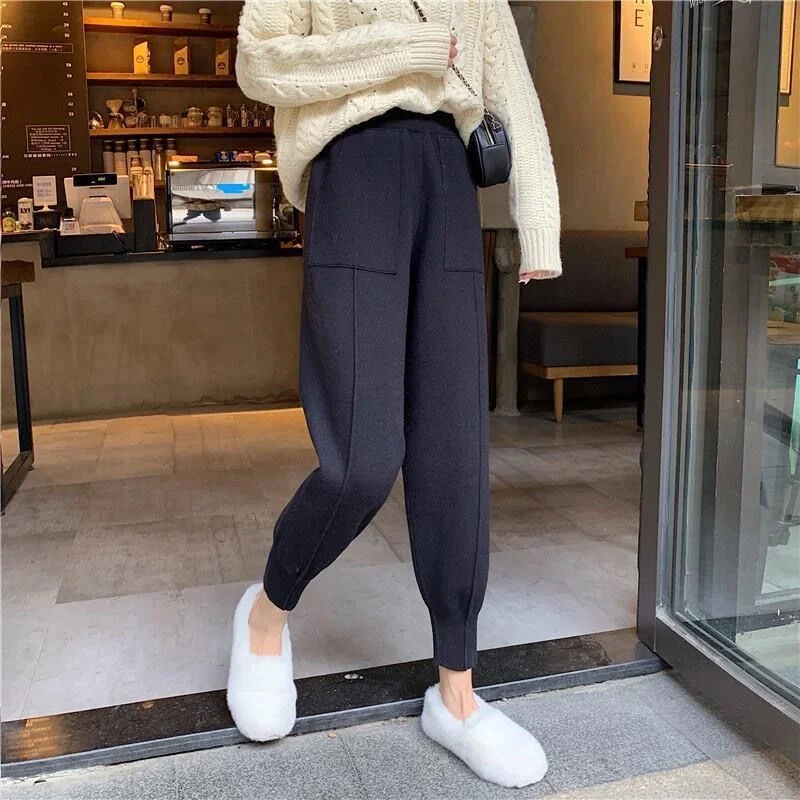 Women pants autumn and winter black casual knitted pants loose elastic spring and autumn nine points Harlan radish pencil pants