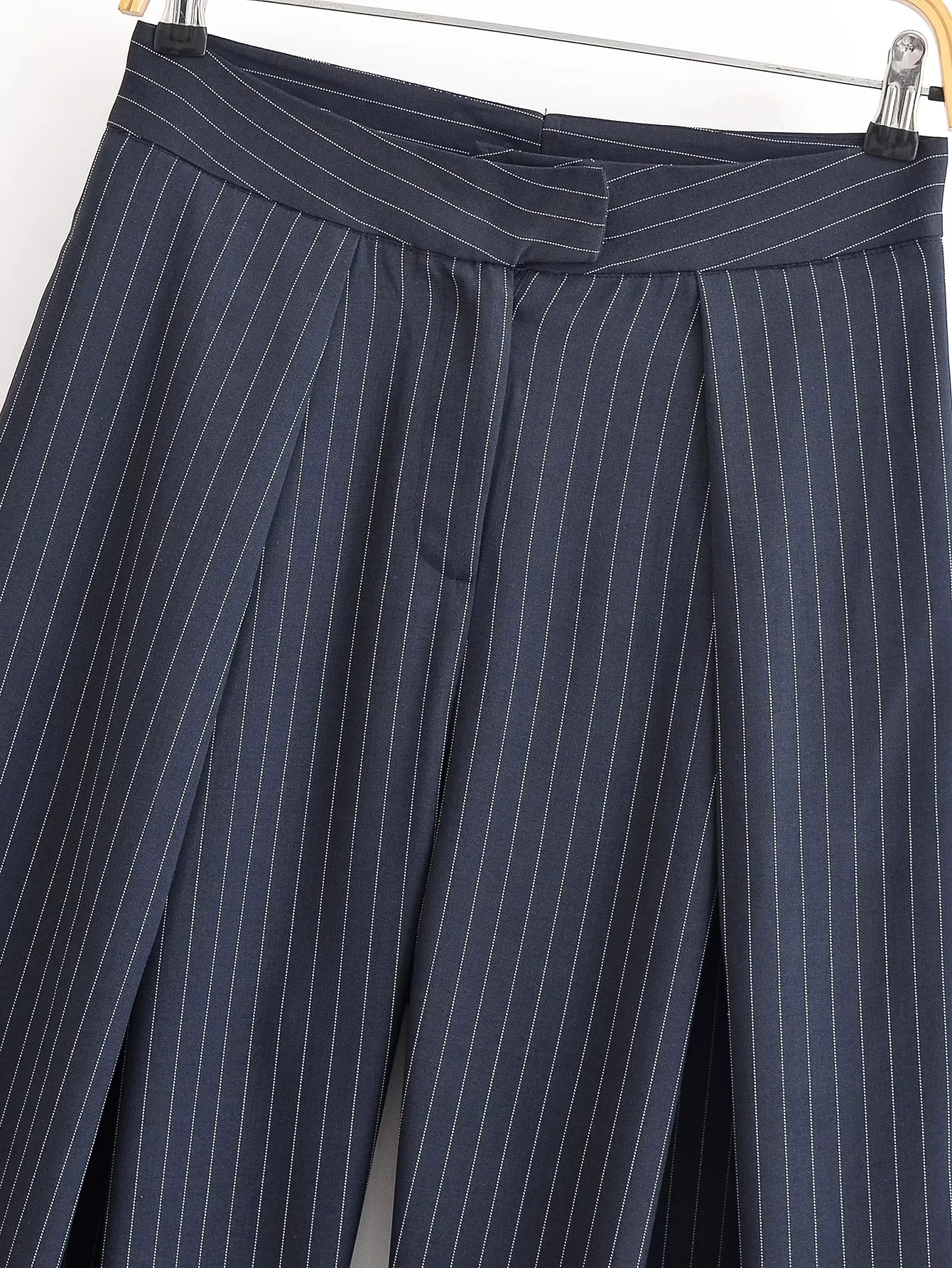 Fashion Stripe Pleated Wide Leg Pants For Women Elegant Pockets High Waist Long Trousers 2025 Autumn Lady High Street Chic Pants