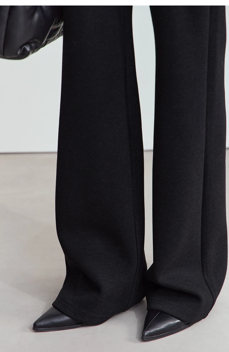 AMII Minimalist 2024 Winter Women's Garland Letter Embroidered Polished High-waisted Micro-flared Pants Casual Trousers 12424076