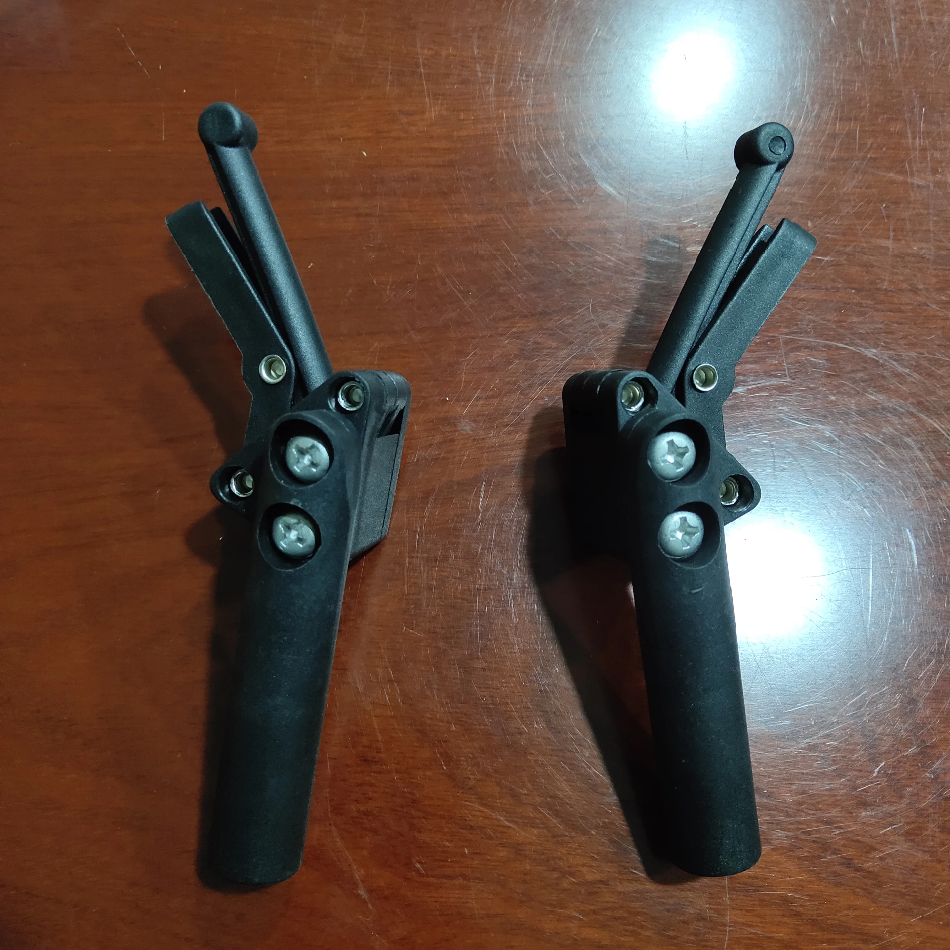 Sports wheelchair brake accessories suitable for Weizhiqun wheelchair scissor brake/lateral brake sports wheelchair brake