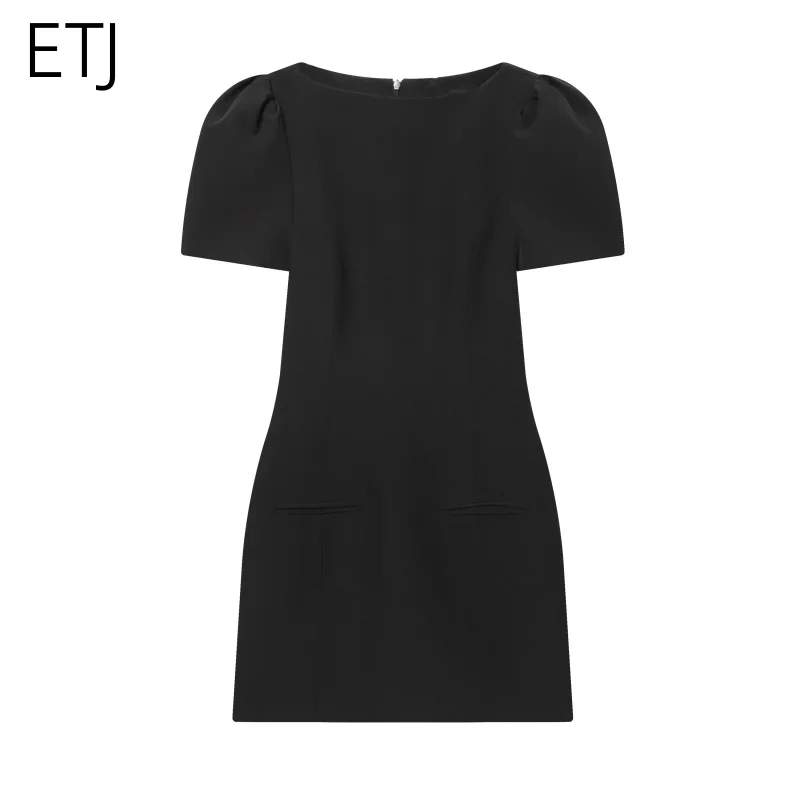 ETJ 2025 women's new products are elegant and stylish Short dress with a boat neck and short sleeves with pleats black dress