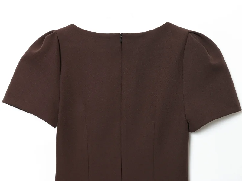 ETJ 2025 women's new products are elegant and stylish Short dress with a boat neck and short sleeves with pleats black dress
