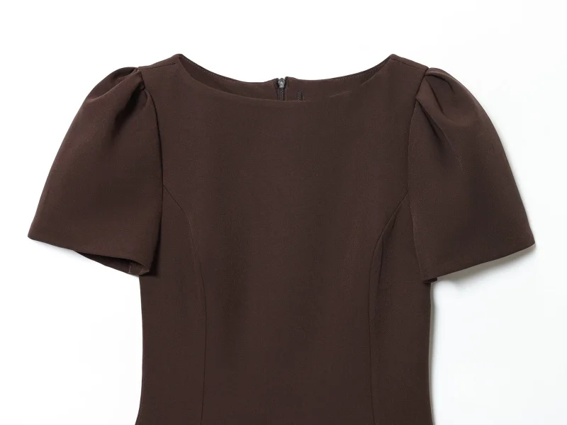 ETJ 2025 women's new products are elegant and stylish Short dress with a boat neck and short sleeves with pleats black dress
