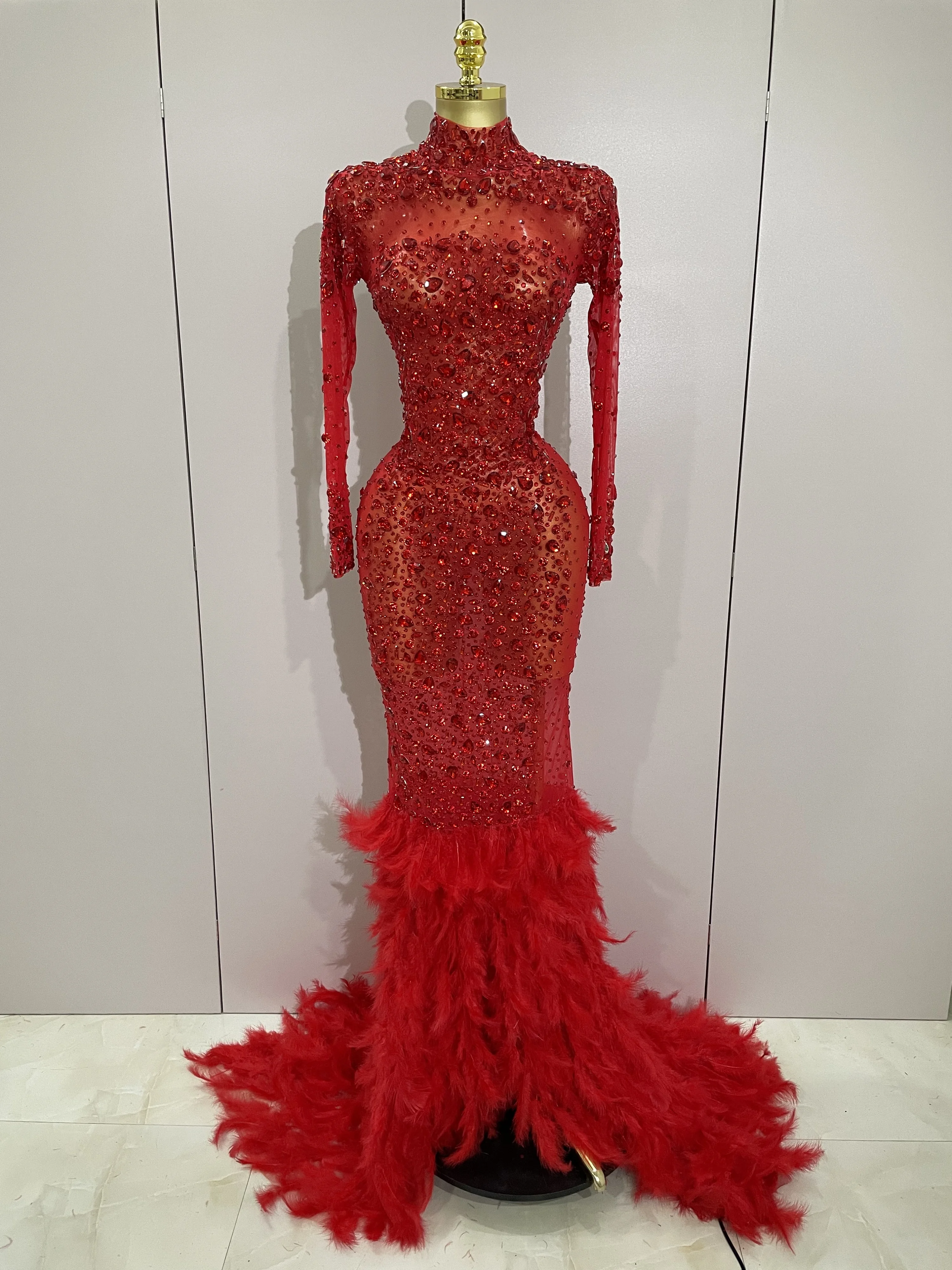 New Sexy Sparkling Red Crystals Feathers Long Sleeve Mermaid Maxi Dress Women Wedding Celebrate Luxury Birthday Party Prom Gown