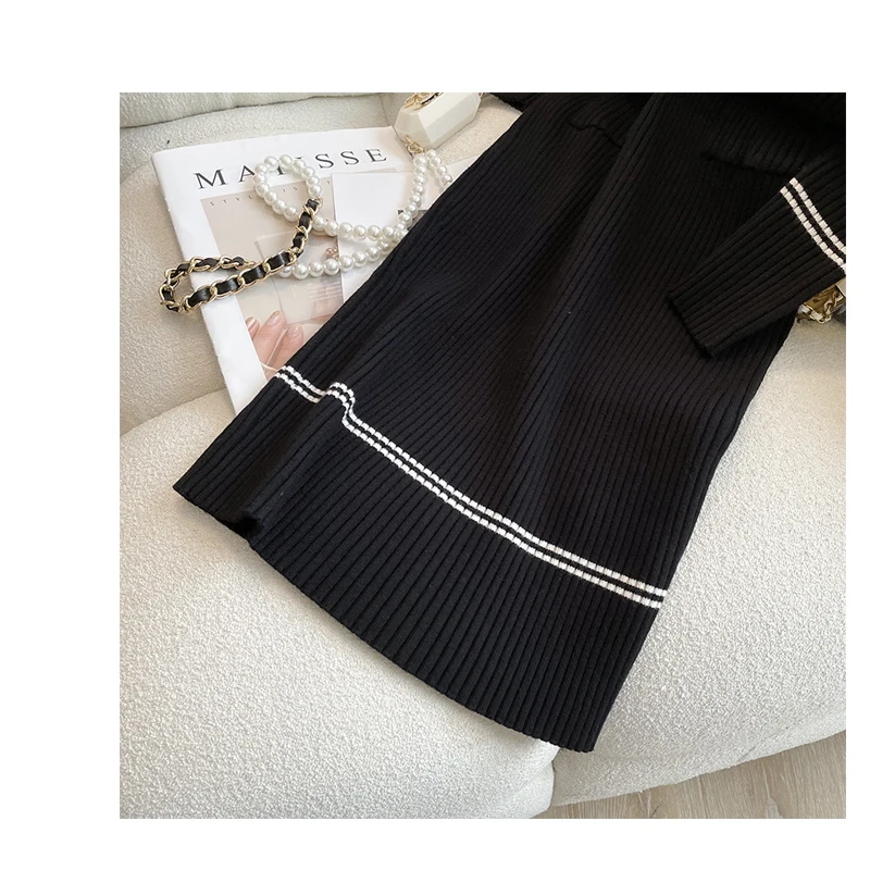 YuooMuoo 2026 Autumn Winter Women Knitted Dress Brand Fashion O-neck Buttons Bodycon Sweater Dress with Belt Lady Office Dress