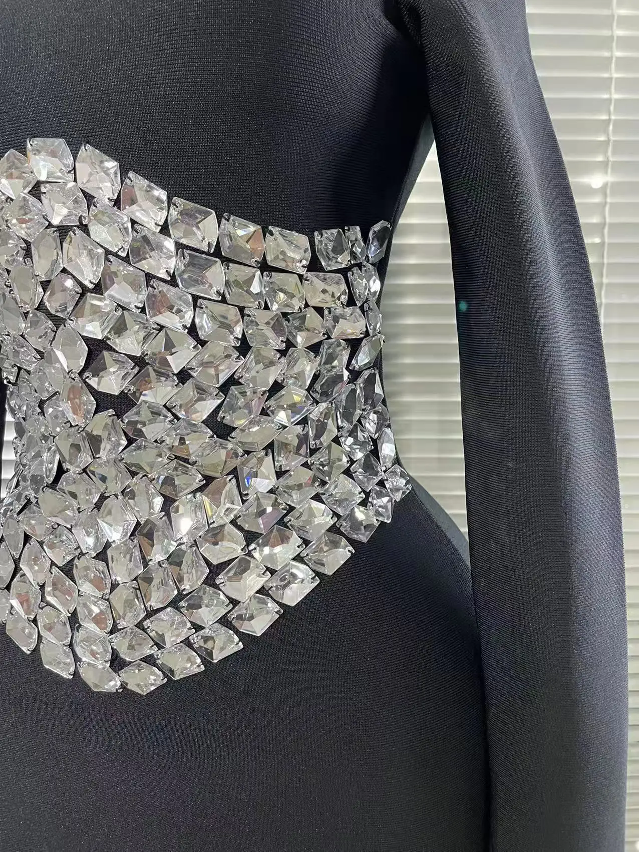 Sparkly Crystals Women Long Sleeve Sexy Bodycon Long Bandage Dress Evening Party Elegant Red Carpet Birthday Fashion Outfit
