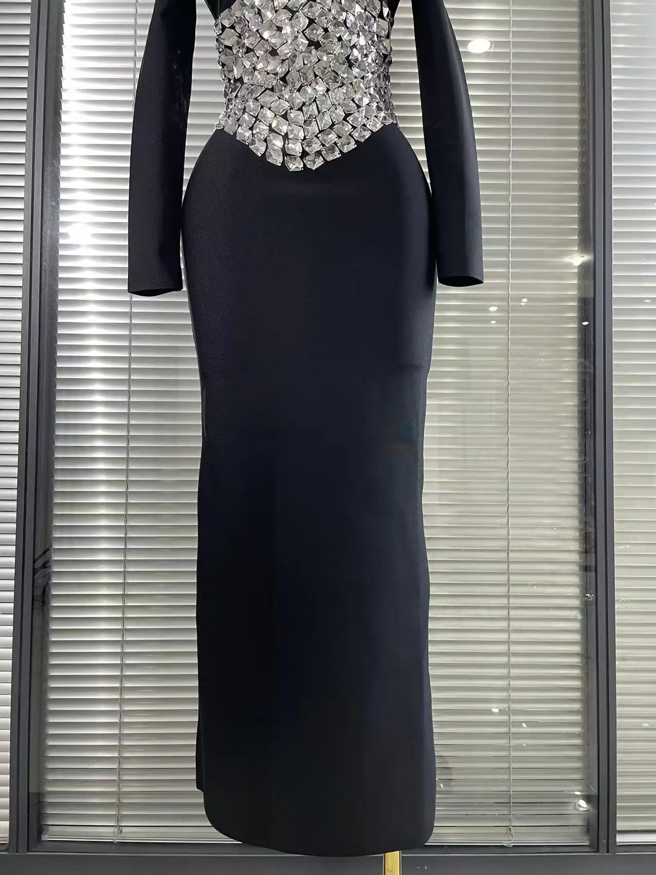 Sparkly Crystals Women Long Sleeve Sexy Bodycon Long Bandage Dress Evening Party Elegant Red Carpet Birthday Fashion Outfit