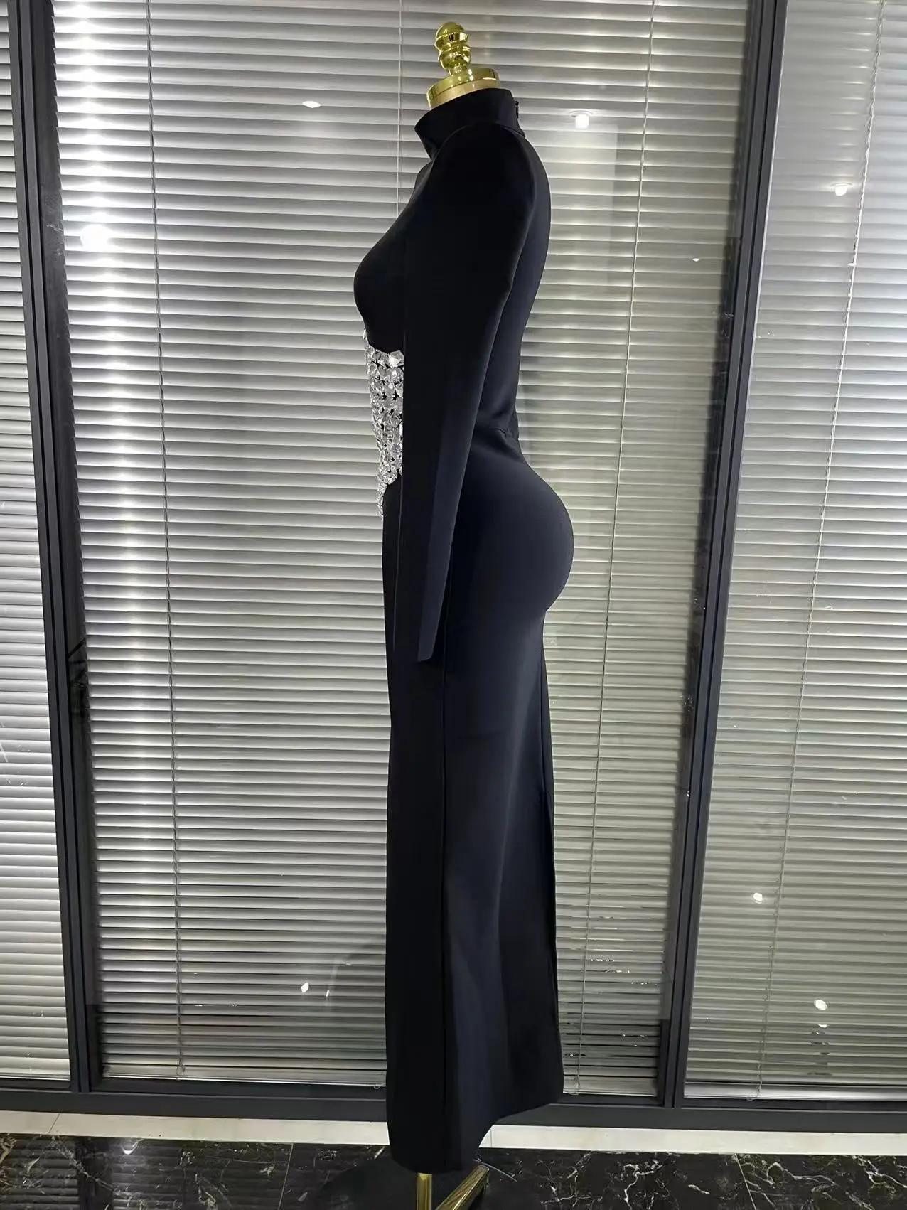 Sparkly Crystals Women Long Sleeve Sexy Bodycon Long Bandage Dress Evening Party Elegant Red Carpet Birthday Fashion Outfit
