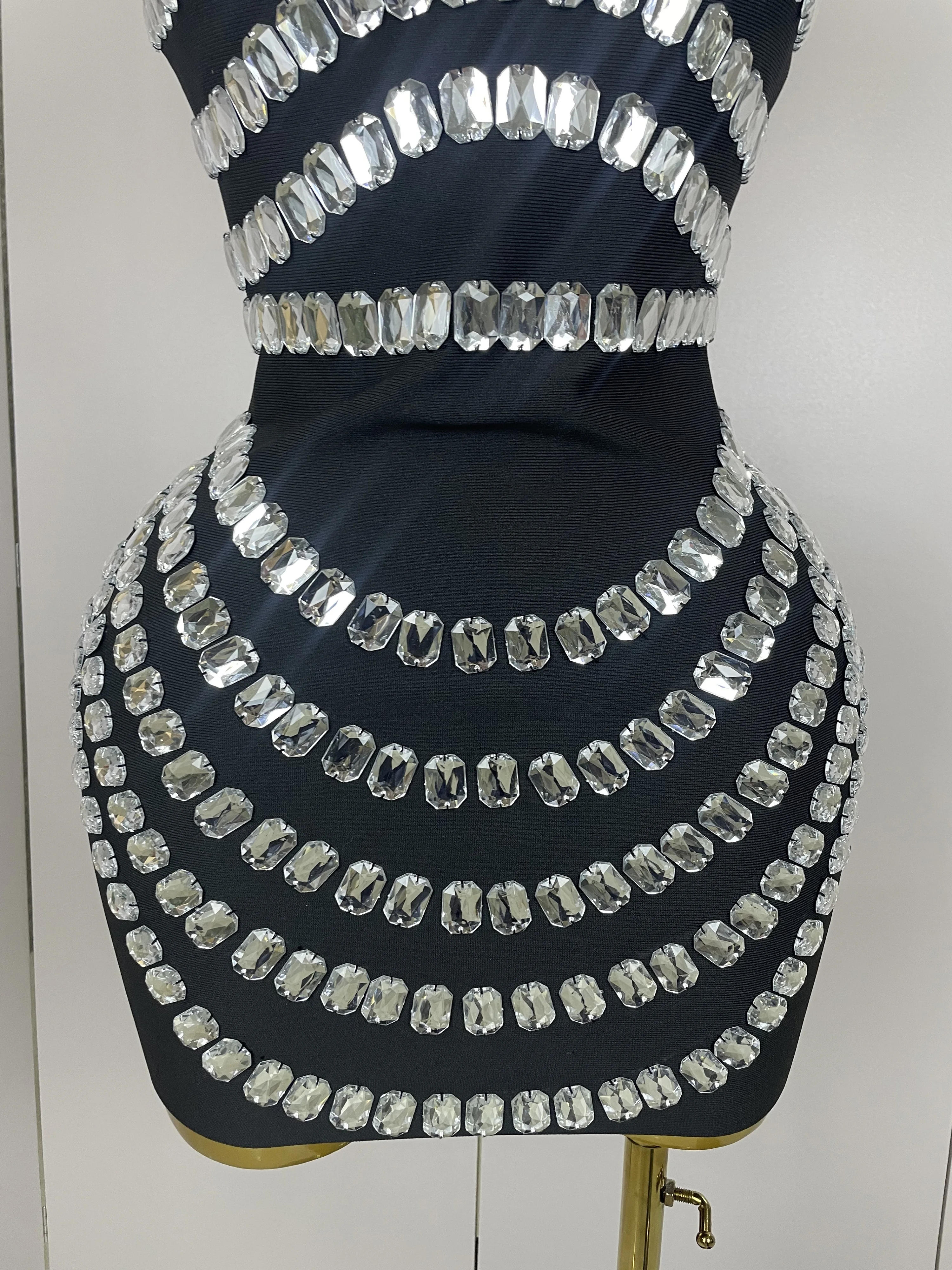 Women 2025 Sparkly Rhinestones Bodycon Strapless Mini Bandage Dress Backless Fashion Evening Party Club Luxury Birthday Dresses
