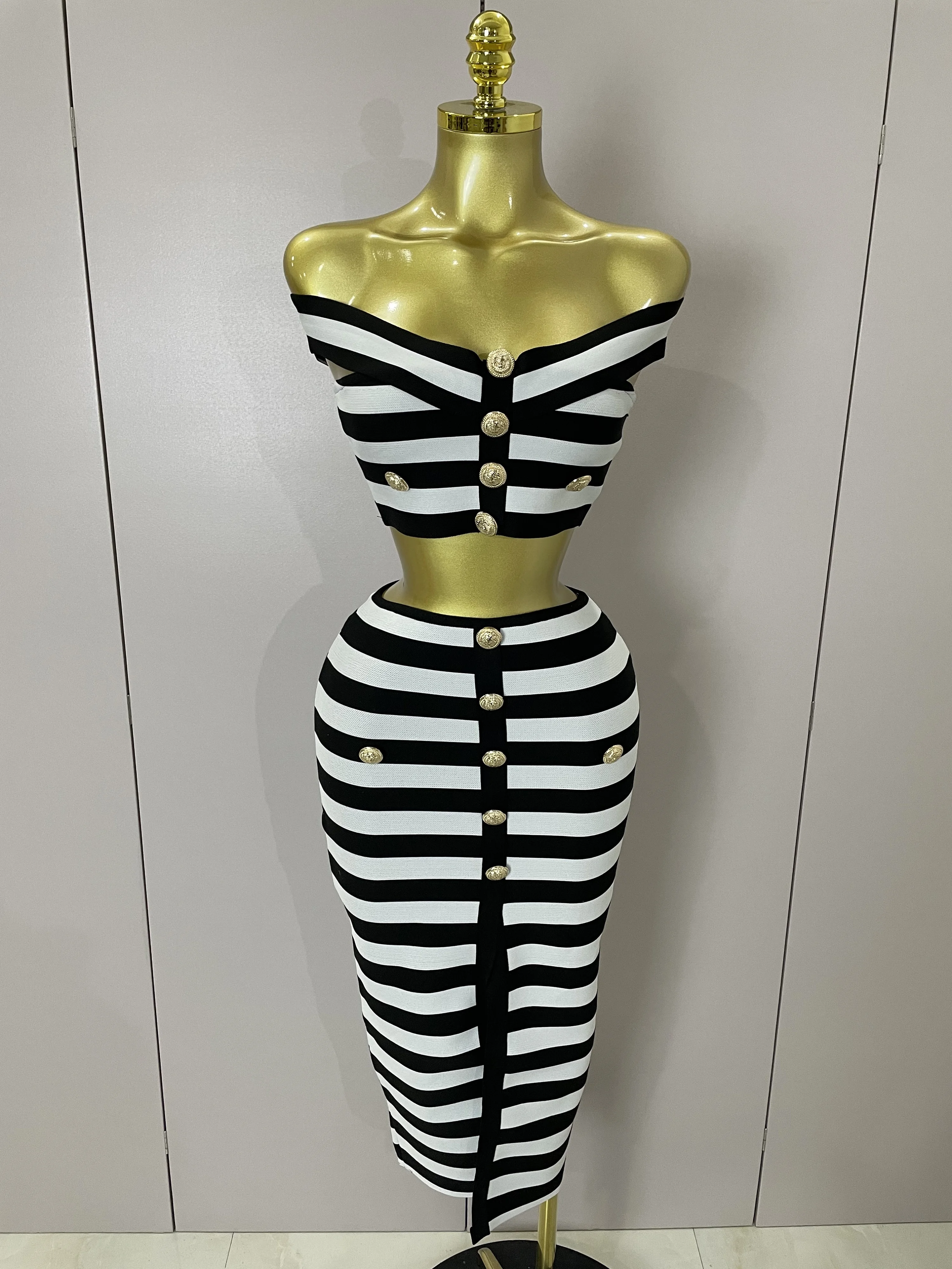Sexy Off Shoulder Striped Button Two Piece Mini Bandage Set 2025 Women Celebrity Designer Evening Party Luxury Birthday Outfit